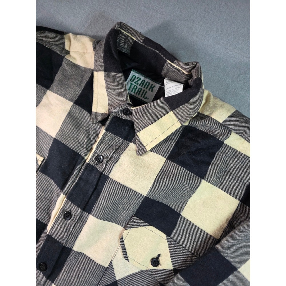 Ozark Trail Men XL Quilted Flannel Shirt Jacket Buffalo Plaid Black Cream Cotton